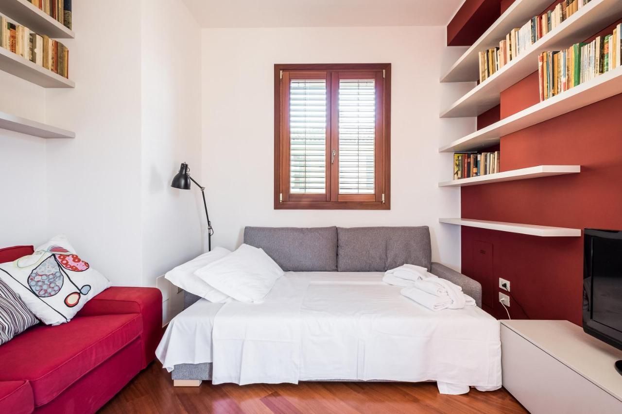 A Pochi Passi Dalla Finestrella Di Via Piella By Wonderful Italy Appartement Bologna Buitenkant foto